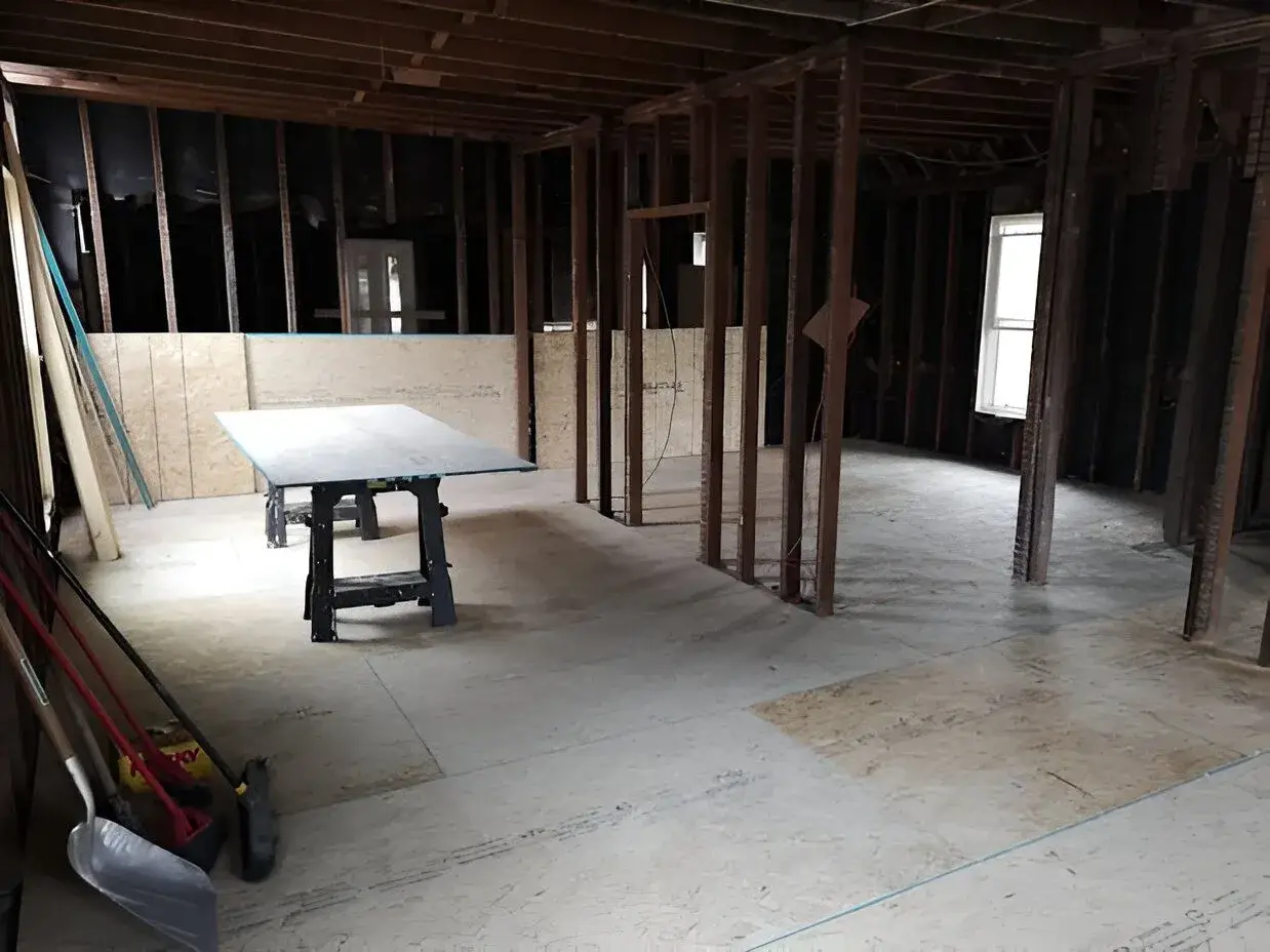 House-Upstairs-Mid-1-1920w